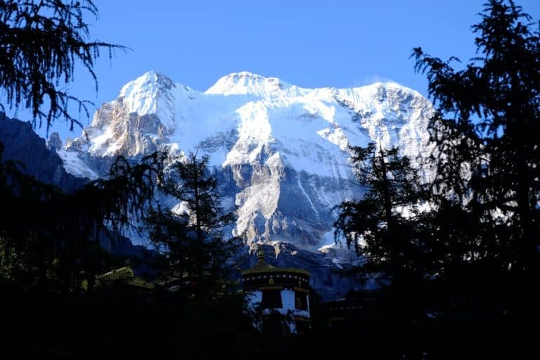 jomolhari trek